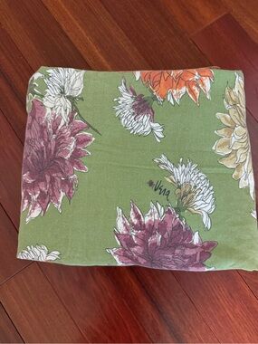Vintage Vera Neumann Tablecloth 60” X 72” Green W Orange White Purple Zinnias